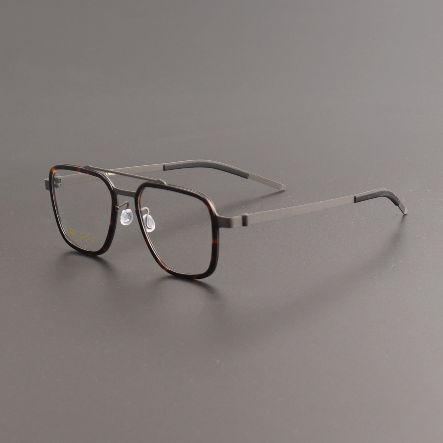 Teerayut Titanium Rectangle Glasses Frame