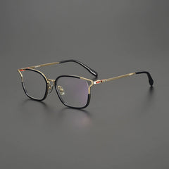Gai Retro Titanium Eyeglasses Frame