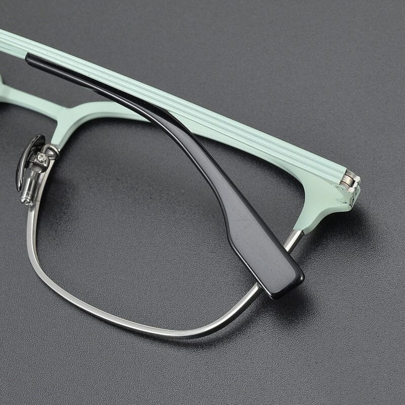 Zayne Vintage Titanium Glasses Frame